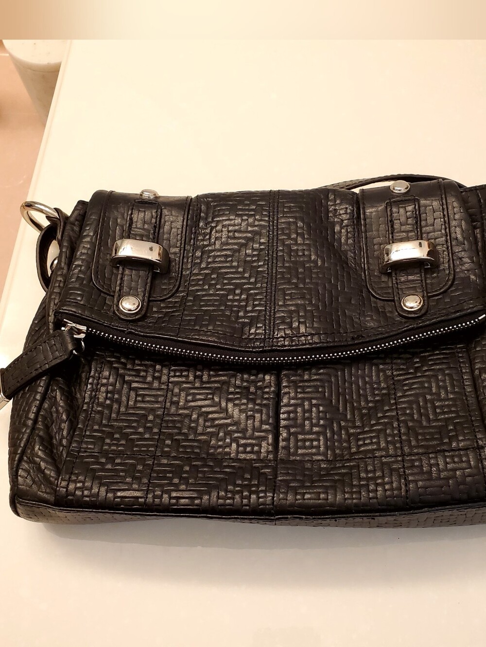 B MAKOWSKY Black LeatherTextured Crossbody Bag - Women's Handbag, 8.5 By 11